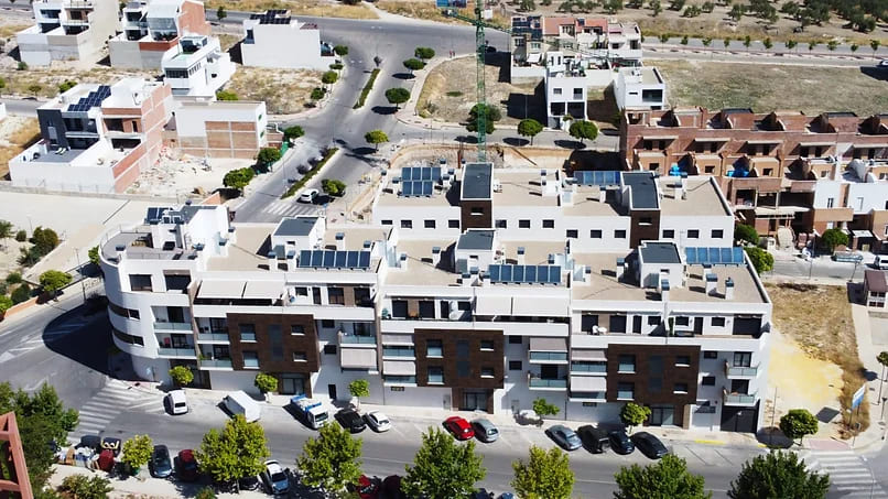 RESIDENCIAL FUENTEZUELAS GRAN PLAZA